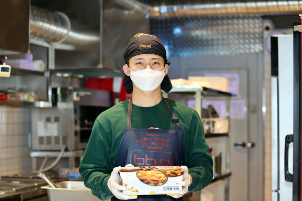 BBQ 평촌중앙점 정성엽 점장. 제네시스BBQ 제공