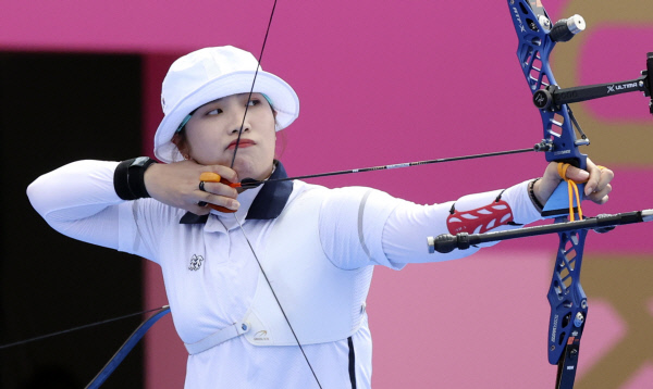 장민희.  뉴시스