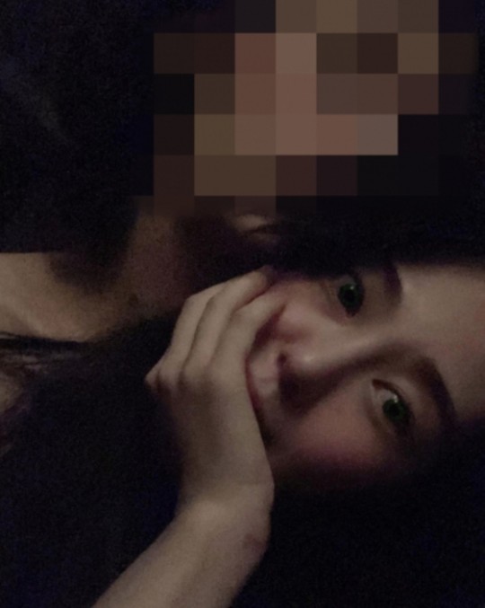 [서울=뉴시스] ‘권민아 전 남자친구와 권민아’ 2021.07.31.(사진=권민아 인스타그램)
