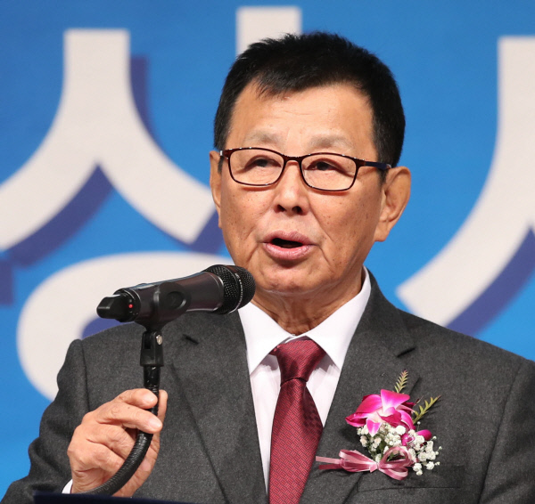 윤동균 일구회 회장. 뉴시스