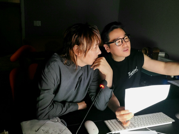 김장훈(왼쪽)과 윤일상 작곡가