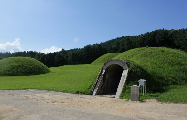 부여 왕릉원의 모습. 문화재청 제공