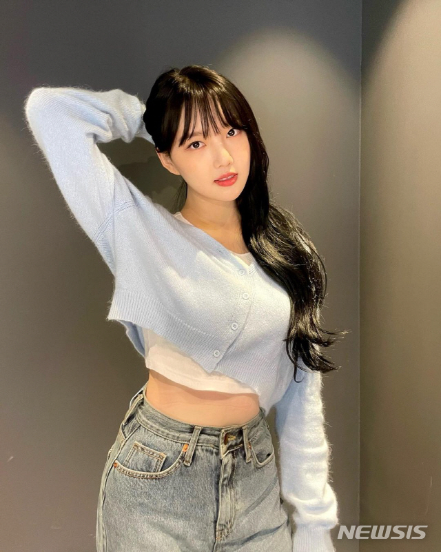 [서울=뉴시스] 예린 (사진=예린 SNS 캡처 ).2021.10.05