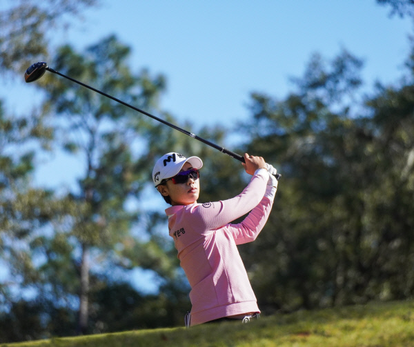 안나린이 1일(한국시간) 미국 앨라배마주 도선의 RTJ 매그놀리아 그로브에서 2022시즌 LPGA투어 퀄리파잉시리즈 개막을 앞두고 연습라운드를 치르고 있다.  LPGA/Ben Harpring