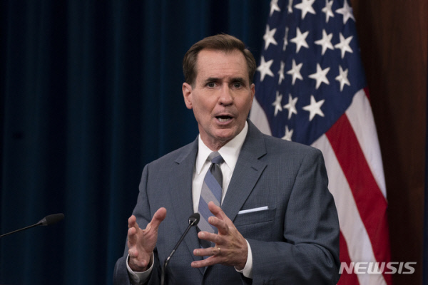 존 커비 미 국방부 대변인은 지난 13일(현지시간) “오스틴 장관은 양측이 FOC 평가를 내년 여름에 한 뒤에 가을에 재평가하기로 합의했다”고 밝혔다.커비 대변인이 지난 11월1일 청사에서 정례 브리핑하는 모습. AP/뉴시스