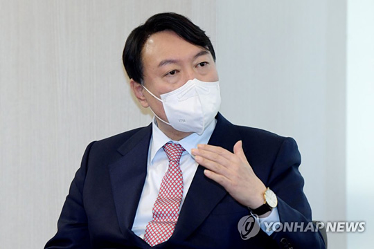 (서울=연합뉴스) 국민의힘 윤석열 대선후보가 16일 오전 서울 중구 대한상공회의소에서 열린 간담회에서 발언하고 있다. 2021.12.16 [국회사진기자단]