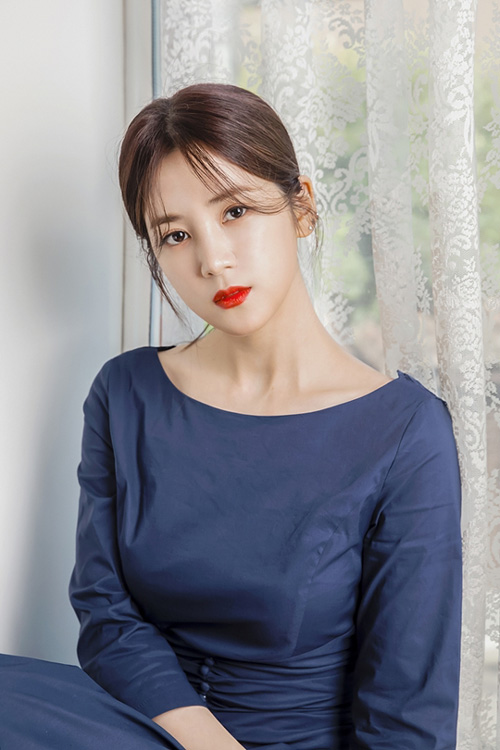 [서울=뉴시스] 에이핑크 박초롱. 2021.04.01. (사진 = 플레이엠 엔터테인먼트 제공)