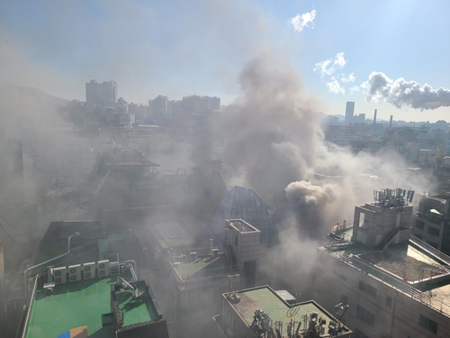 마포구 서교동 화재 현장 [촬영 홍규빈]