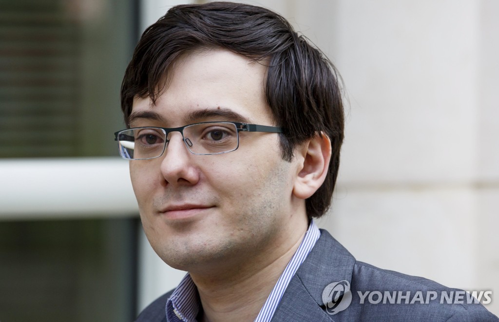 약값 폭리로 미국의 ‘국민 밉상’ 꼽히는 마틴 쉬크렐리[EPA 연합뉴스 자료사진. 재판매 및 DB 금지]