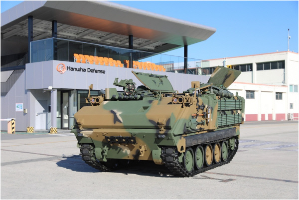 40년 넘은 노후 박격포를 대체할 한화디펜스의 최신형 120㎜ 자주박격포. 2025년까지 기계화부대 배치가 완료될 예정이다. 방위사업청 제공