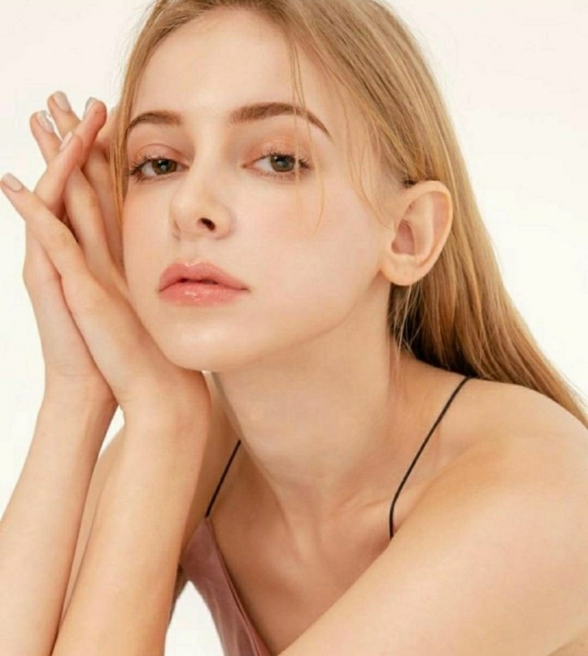 [서울=뉴시스] 올레나 2021.02.26.(사진=올레나 인스타그램)  *재판매 및 DB 금지