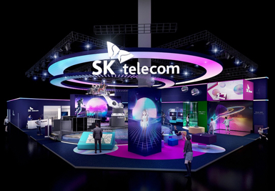 세계 최대 모바일 박람회 ‘모바일월드콩그레스(MWC 2022)’가 28일(현지시간) 열리는 가운데, 이번 행사에 참여하는 SK텔레콤이 MWC 핵심 전시장인 ‘피라 그란 비아(Fira Gran Via)’ 제3홀 중심부에 792㎡(약 250평) 규모의 대형 전시관을 마련했다. 사진은 전시관 조감도.  SK텔레콤 제공
