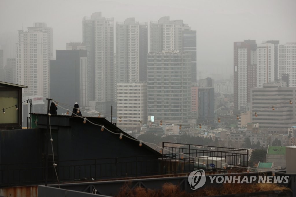 서울 남산 소월길에서 바라본 시내 아파트 단지 모습[연합뉴스 자료사진]