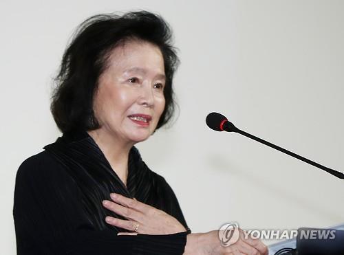 배우 윤정희[연합뉴스 자료사진]