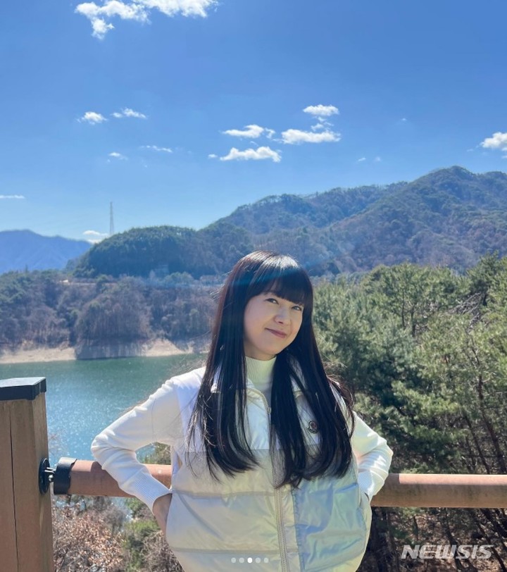 [서울=뉴시스] 이요원. 2022.04.03. (사진= 이요원 인스타그램 캡쳐)