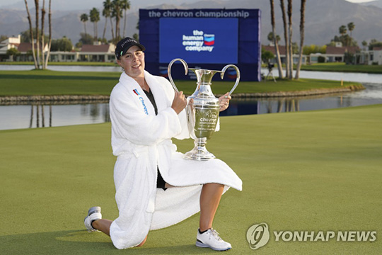 셰브론 챔피언십 우승한 제니퍼 컵초 [AP=연합뉴스]