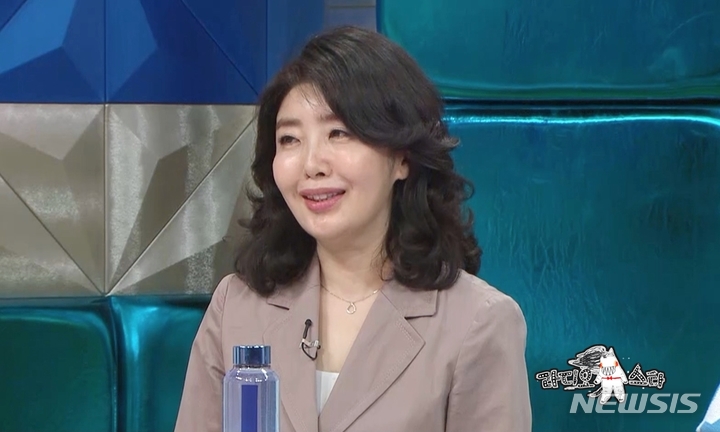 [서울=뉴시스]  ‘라디오스타’ 영상 캡처 . 2022.04.05. (사진 = MBC 제공) *재판매 및 DB 금지