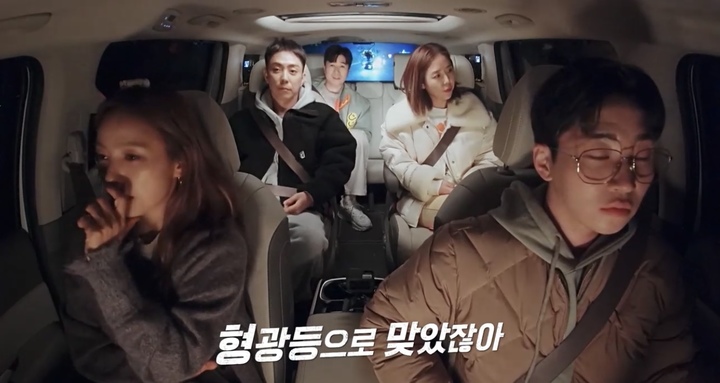 [서울=뉴시스] 이효리 서울체크인. 2022.04.15. (사진 = 티빙 캡처) *재판매 및 DB 금지