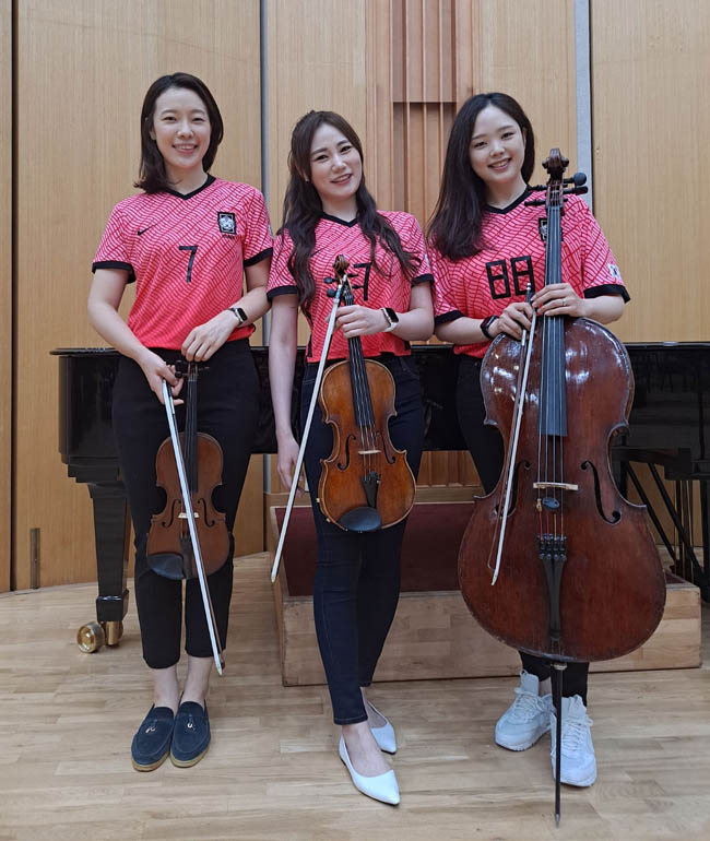 왼쪽부터 바이올린 설현선, 비올라 박새롬, 첼로 유소향. KBS교향악단 제공