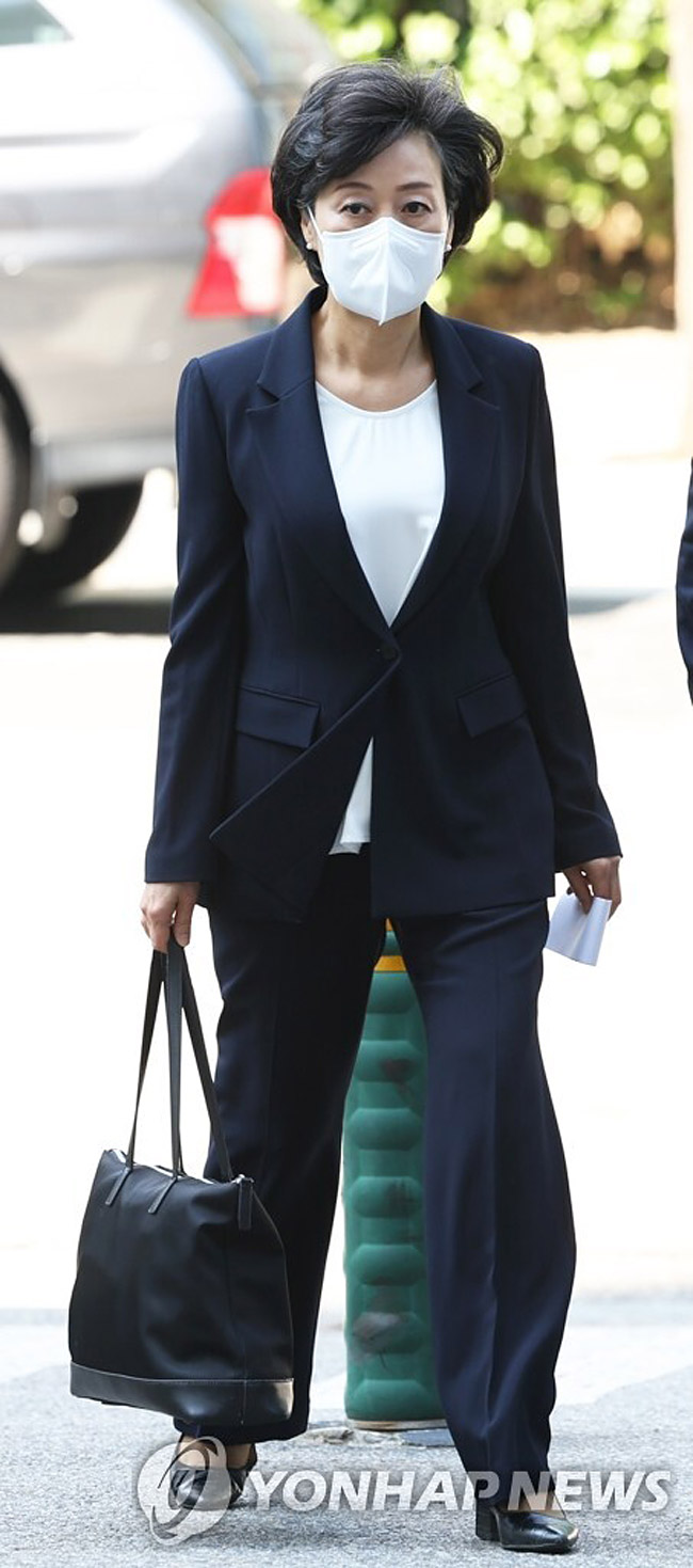 출근하는 박순애 사회부총리 겸 교육부장관 후보자. 연합뉴스