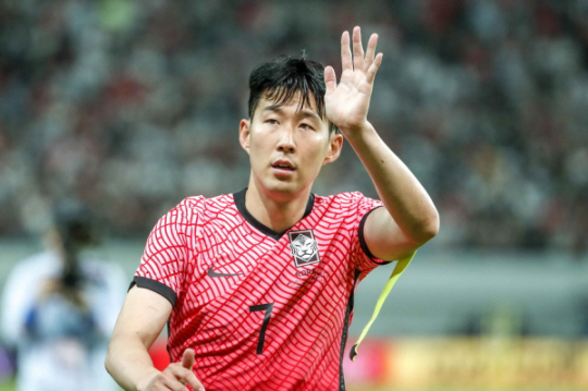 축구대표팀의 손흥민. 뉴시스
