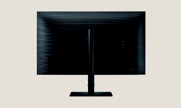 최초로 해양 플라스틱 폐기물 재생재가 적용된 고해상도 모니터 S8.