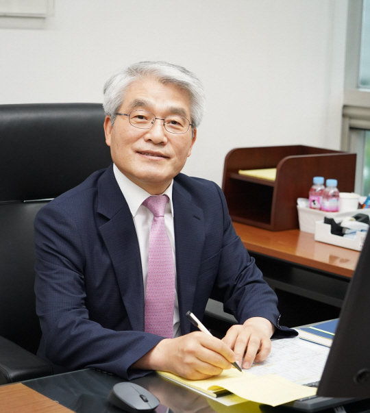 홍석화 코이카 신임 이사