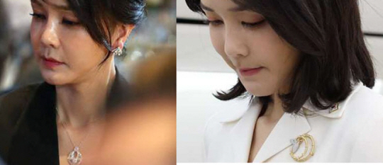 윤석열 대통령 부인 김건희 여사의 ‘고가 장신구’ 재산 축소 신고 의혹을 제기한 김의겸 더불어민주당 의원이 자신의 페이스북에 공개한 김 여사의 장신구 착용 사진. 좌측은 지난 6월 30일 김 여사가 스페인 동포 초청 만찬간담회에서 착용한 추정가 6200만 원 상당의 ‘반 클리프 앤 아펠’ 목걸이. 우측은 김 여사가 지난 6월 28일 스페인 마드리드행 비행기에서 착용한 추정가 2600만 원 상당의 ‘티파니’ 브로치. 김의겸 의원 페이스북 캡처