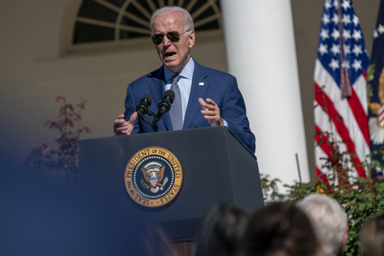 조 바이든 미국 대통령이 28일 워싱턴 DC에서 열린 행사에서 연설하고 있다. EPA 연합뉴스