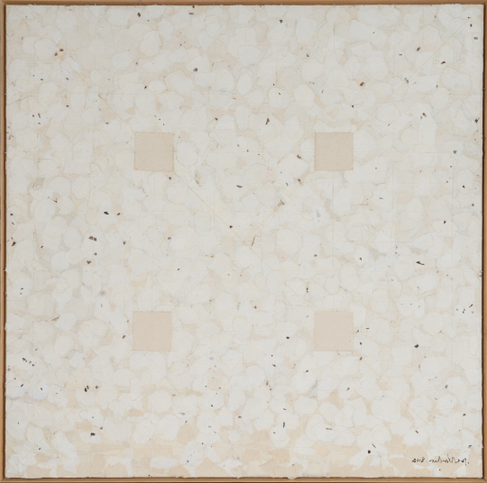 zen_Rhizomes #1609, 116x116cm, 캔버스 위에 한지 콜라주, 실, 2018.