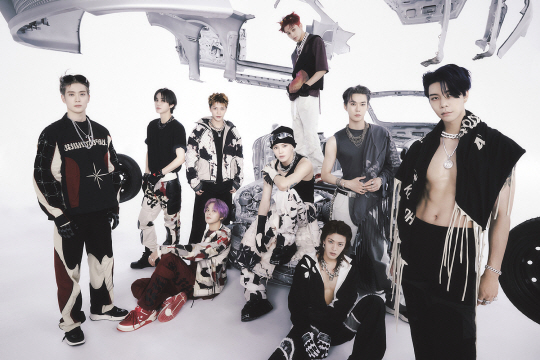 NCT 127 정규 4집 질주 (2 Baddies) 이미지