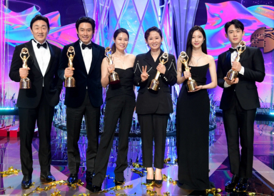 제42회 청룡영화상 수상자