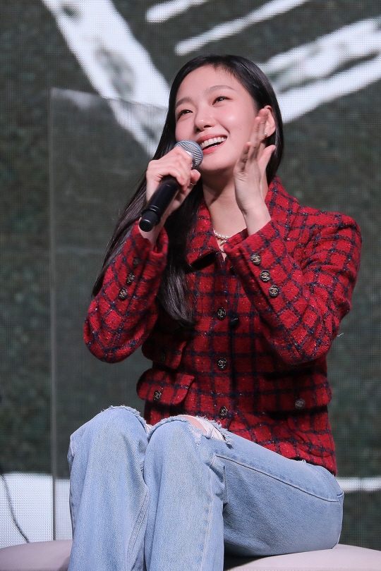 배우 김고은