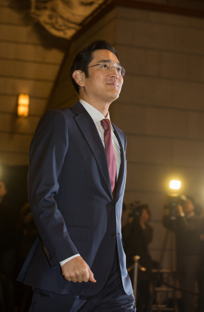 이재용 삼성전자 회장은 27일 “진정한 초일류 기업, 국민과 세계인이 사랑하는 기업을 꼭 같이 만들자. 제가 그 앞에 서겠다”고 밝혔다.  여성조선 제공