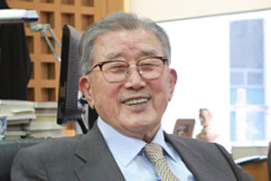 89세에 ‘에이지 슈터’ 두 차례…골프 수준급, 44년째 주 6일 헬스클럽서 체력단련[100세 시대 명사의 건강법]
