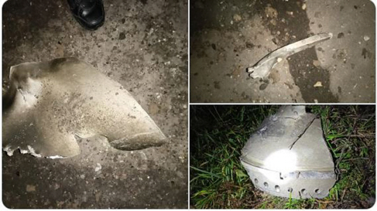 현장에 떨어진 러시아 미사일의 잔해들. 트위터 캡처