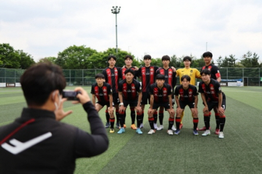 K리그 주니어 U18에서 우승한 오산고. 한국프로축구연맹 제공