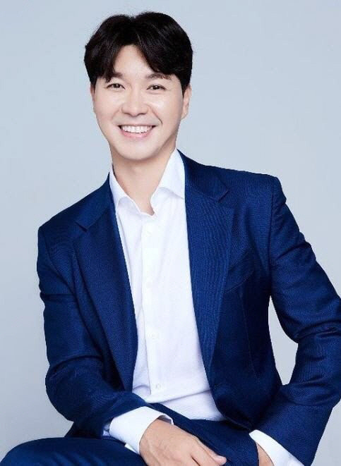 방송인 박수홍