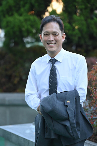 김태규 국민권익위원회 부위원장이 지난 23일 문화일보 사옥에서 가진 인터뷰에서 최근 권익위를 둘러싼 정치적 논란과 관련해 “정해진 매뉴얼, 법과 원칙에 따라 처리하면 된다”고 강조하고 있다.   문호남 기자