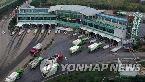 인천에 위치한 수도권매립지 통합 계량대. 연합뉴스 자료 사진