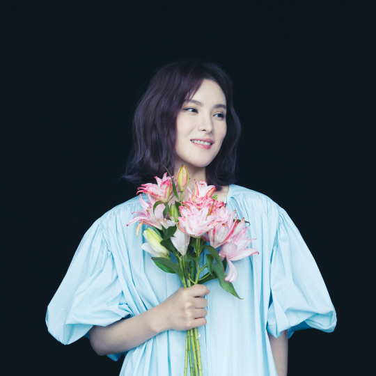 가수 거미