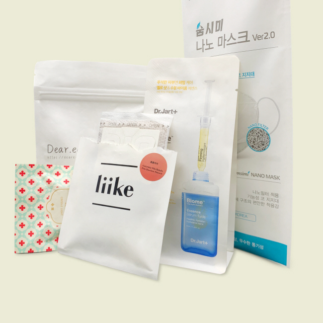 한솔제지의 친환경 종이 포장재 ‘프로테고’를 적용한 제품들. 한솔제지 제공