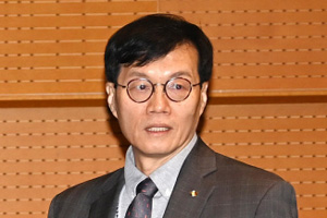 ‘모호성, 미덕은 아니다’… 불안 날리는 ‘명료한 입’[Leadership]