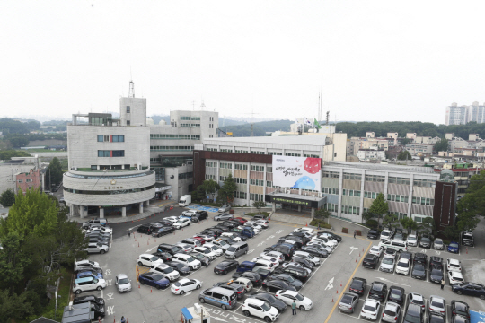 고양시청사. 고양시청 제공