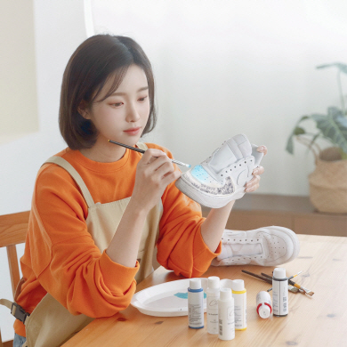 가상인간 한유아