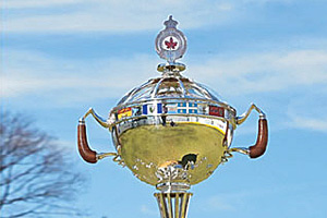 단풍나무·은으로 제작… 뚜껑엔 캐나다 지도 새겨져[트로피 스토리]