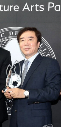 이호재 가나아트 회장