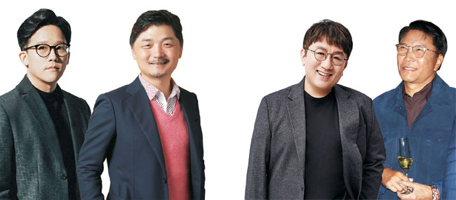 왼쪽부터 이성수 SM 대표, 김범수 카카오 센터장, 방시혁 하이브 의장, 이수만 SM 전 총괄 프로듀서.