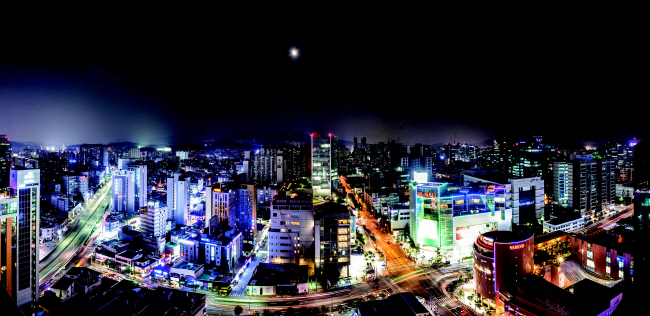 서울 금천구 가산동 서울디지털산업단지(G밸리) 전경. G밸리 1만2800여 개 입주기업 중 70%가 금천구 관내 금천G밸리에 있다.    금천구청 제공