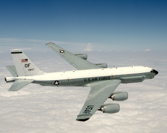 미 공군 정찰기 RC-135U ‘컴뱃센트’. 미 공군 홈페이지 캡처